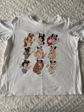White Girls' Short Sleeve Graphic Tee with Colorful Princess Illustrations